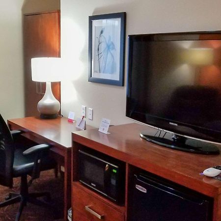 Econo Lodge Inn & Suites East Houston I-10 Eksteriør bilde