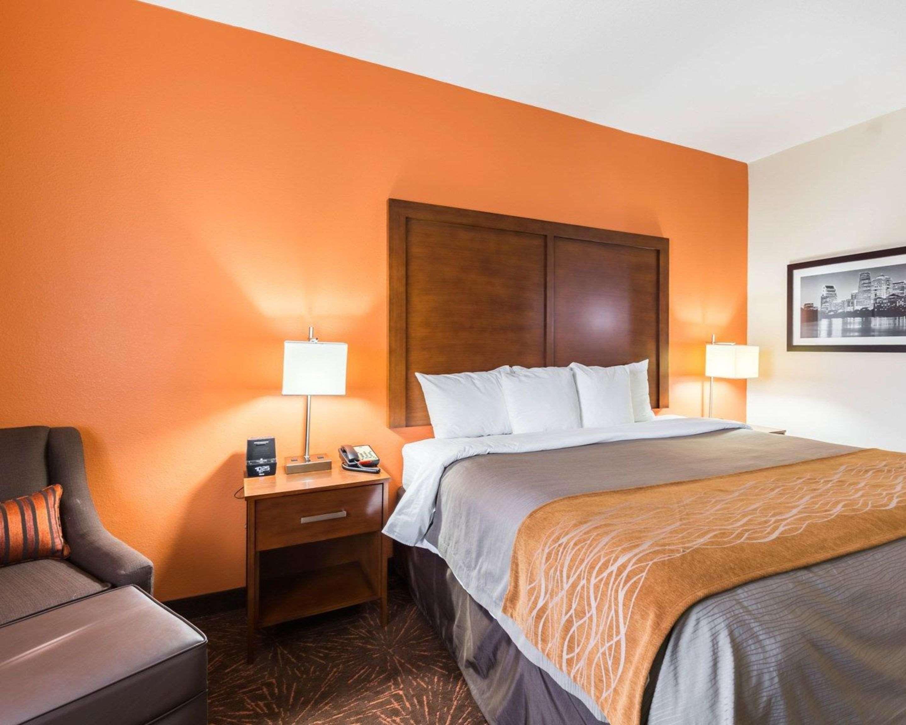 Econo Lodge Inn & Suites East Houston I-10 Eksteriør bilde